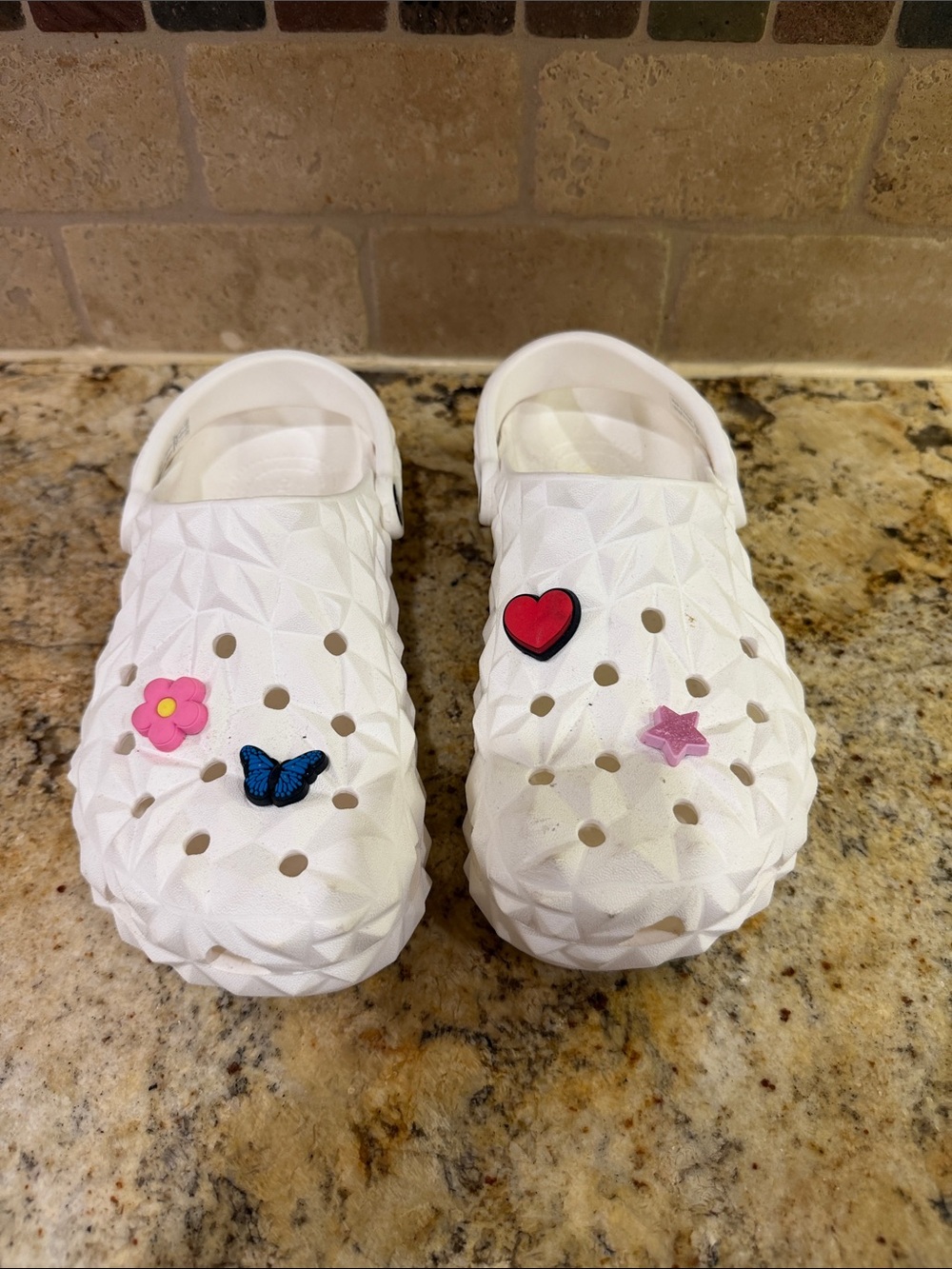 CROCS White Textured Slip-On Clogs with Fun Charms